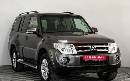 Mitsubishi Pajero IV, 2014 год, 2 499 000 рублей, 3 фотография