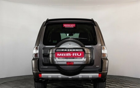 Mitsubishi Pajero IV, 2014 год, 2 499 000 рублей, 6 фотография