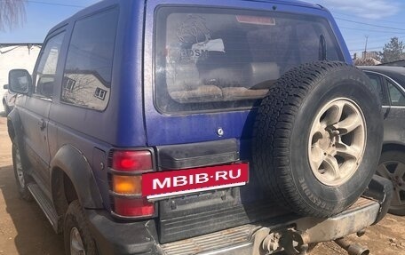 Mitsubishi Pajero III рестайлинг, 1994 год, 370 000 рублей, 3 фотография