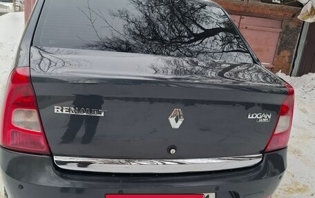 Renault Logan I, 2010 год, 450 000 рублей, 3 фотография