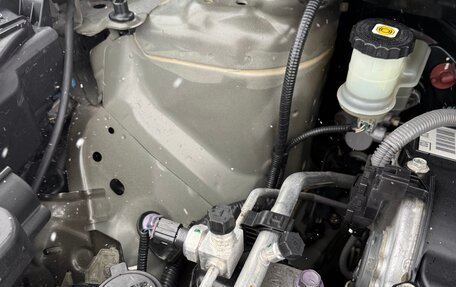 Toyota Yaris, 2021 год, 1 360 000 рублей, 24 фотография