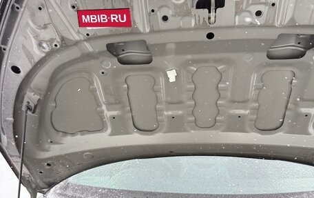 Toyota Yaris, 2021 год, 1 360 000 рублей, 29 фотография