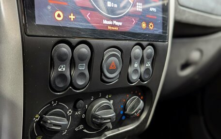 Nissan Almera, 2018 год, 785 000 рублей, 18 фотография