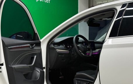 Skoda Octavia IV, 2022 год, 1 900 000 рублей, 11 фотография