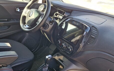 Renault Kaptur I рестайлинг, 2017 год, 1 770 000 рублей, 11 фотография