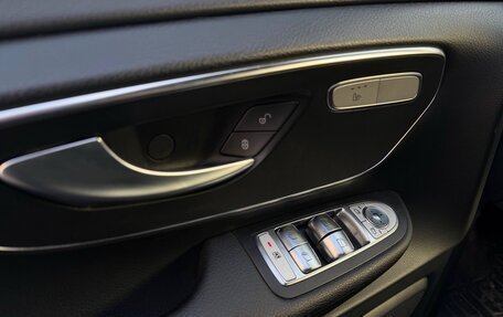 Mercedes-Benz V-Класс, 2018 год, 5 500 000 рублей, 11 фотография