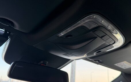 Mercedes-Benz V-Класс, 2018 год, 5 500 000 рублей, 23 фотография