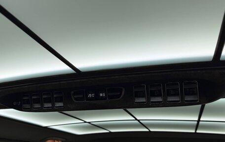 Mercedes-Benz V-Класс, 2018 год, 5 500 000 рублей, 29 фотография