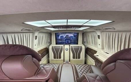 Mercedes-Benz V-Класс, 2018 год, 5 500 000 рублей, 36 фотография