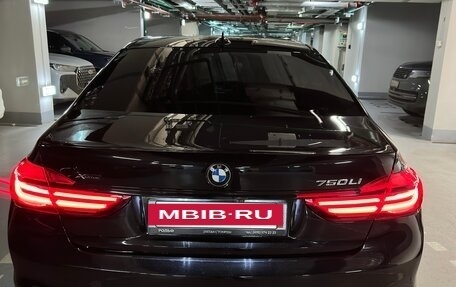 BMW 7 серия, 2017 год, 3 300 000 рублей, 2 фотография