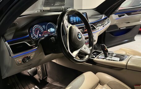 BMW 7 серия, 2017 год, 3 300 000 рублей, 6 фотография