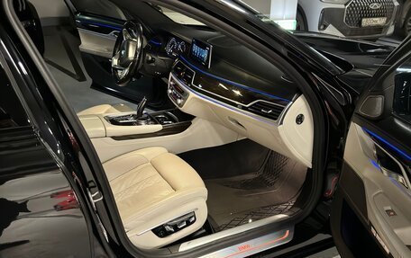 BMW 7 серия, 2017 год, 3 300 000 рублей, 5 фотография