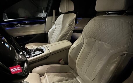 BMW 7 серия, 2017 год, 3 300 000 рублей, 12 фотография