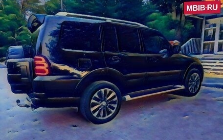 Mitsubishi Pajero IV, 2011 год, 2 300 000 рублей, 4 фотография