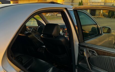 Mercedes-Benz E-Класс, 1999 год, 750 000 рублей, 8 фотография