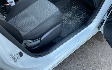 KIA Rio III рестайлинг, 2016 год, 940 000 рублей, 8 фотография