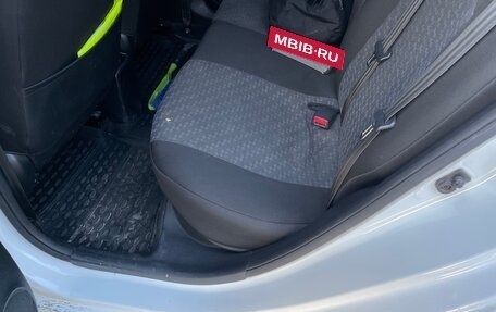 KIA Rio III рестайлинг, 2016 год, 940 000 рублей, 14 фотография