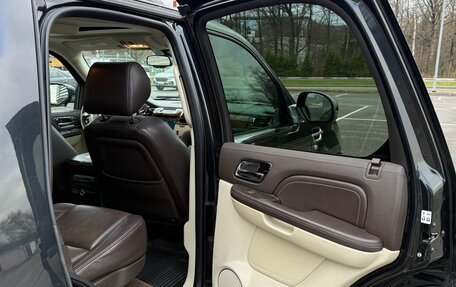 Cadillac Escalade III, 2010 год, 1 950 000 рублей, 11 фотография