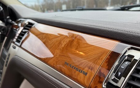 Cadillac Escalade III, 2010 год, 1 950 000 рублей, 19 фотография