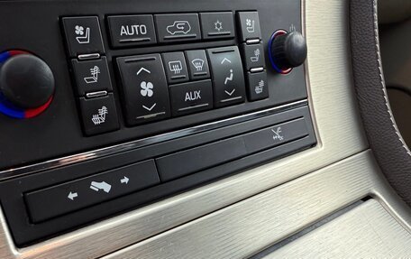 Cadillac Escalade III, 2010 год, 1 950 000 рублей, 21 фотография