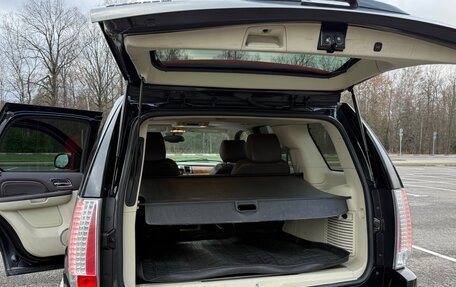 Cadillac Escalade III, 2010 год, 1 950 000 рублей, 30 фотография