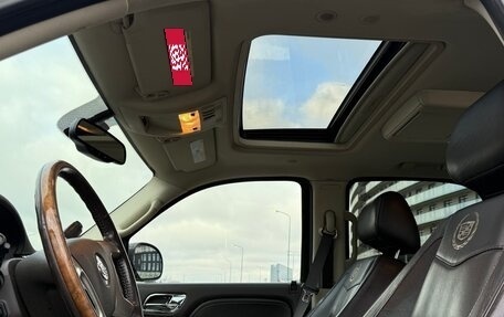 Cadillac Escalade III, 2010 год, 1 950 000 рублей, 25 фотография