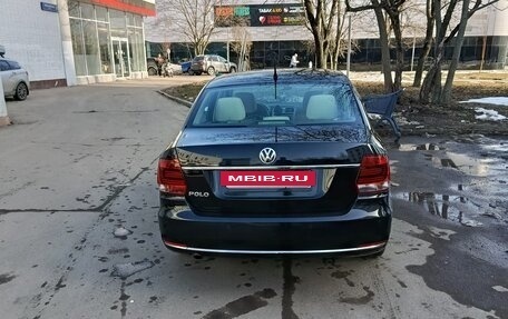 Volkswagen Polo VI (EU Market), 2015 год, 980 000 рублей, 2 фотография