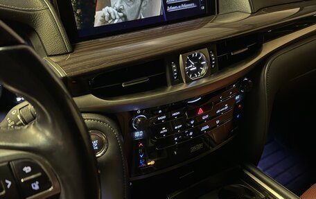 Lexus LX III, 2016 год, 7 800 000 рублей, 5 фотография