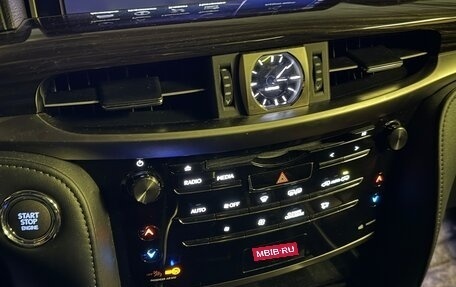 Lexus LX III, 2016 год, 7 800 000 рублей, 2 фотография