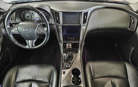 Infiniti Q50 I рестайлинг, 2015 год, 1 390 000 рублей, 9 фотография