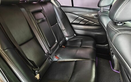 Infiniti Q50 I рестайлинг, 2015 год, 1 390 000 рублей, 10 фотография