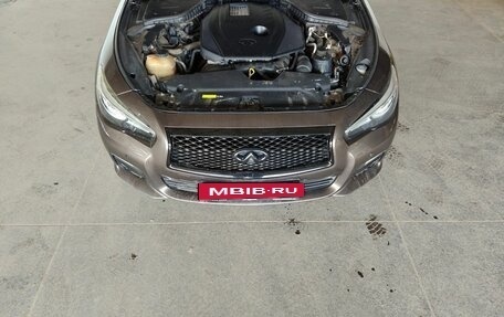 Infiniti Q50 I рестайлинг, 2015 год, 1 390 000 рублей, 16 фотография