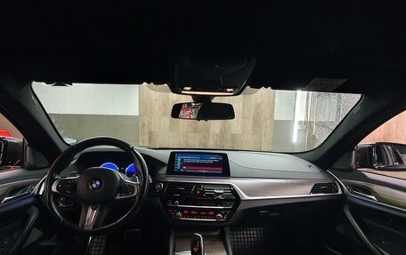 BMW 5 серия, 2019 год, 5 300 000 рублей, 6 фотография