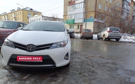 Toyota Auris II, 2014 год, 1 250 000 рублей, 1 фотография