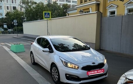 KIA cee'd III, 2016 год, 1 250 000 рублей, 2 фотография