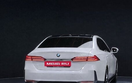 BMW 5 серия, 2023 год, 5 110 000 рублей, 17 фотография