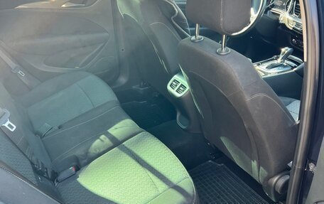 Opel Insignia II рестайлинг, 2019 год, 1 750 000 рублей, 11 фотография