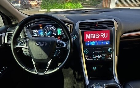 Ford Fusion (North America) II, 2020 год, 1 550 000 рублей, 11 фотография