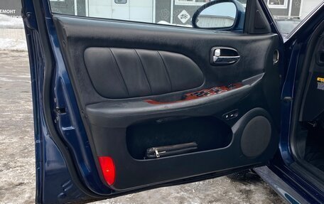 Hyundai Sonata IV рестайлинг, 2011 год, 750 000 рублей, 12 фотография