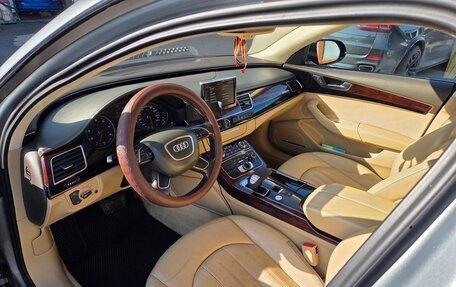 Audi A8, 2011 год, 1 299 000 рублей, 17 фотография