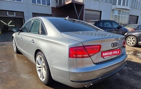 Audi A8, 2011 год, 1 299 000 рублей, 10 фотография