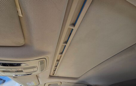 Audi A8, 2011 год, 1 299 000 рублей, 26 фотография