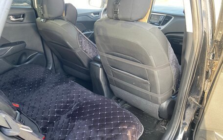 Hyundai Solaris II рестайлинг, 2017 год, 1 200 000 рублей, 10 фотография