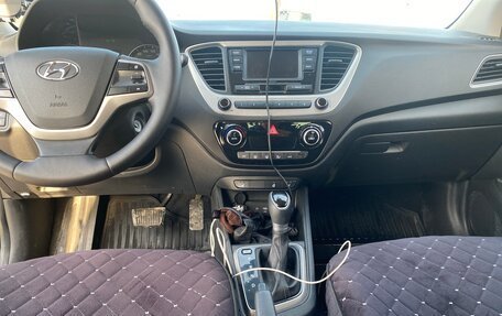 Hyundai Solaris II рестайлинг, 2017 год, 1 200 000 рублей, 15 фотография