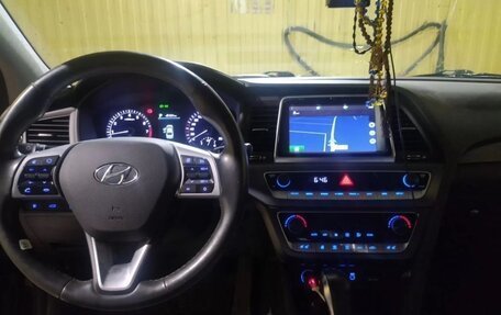 Hyundai Sonata VII, 2018 год, 2 100 000 рублей, 8 фотография