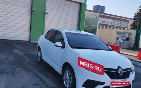 Renault Logan II, 2021 год, 600 000 рублей, 11 фотография