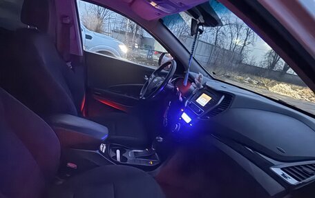 Hyundai Santa Fe III рестайлинг, 2014 год, 1 800 000 рублей, 11 фотография