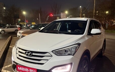 Hyundai Santa Fe III рестайлинг, 2014 год, 1 800 000 рублей, 2 фотография