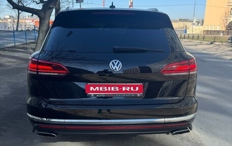 Volkswagen Touareg III, 2020 год, 6 100 000 рублей, 4 фотография