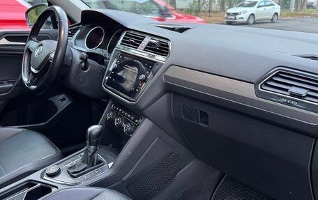 Volkswagen Tiguan II, 2019 год, 2 500 000 рублей, 12 фотография